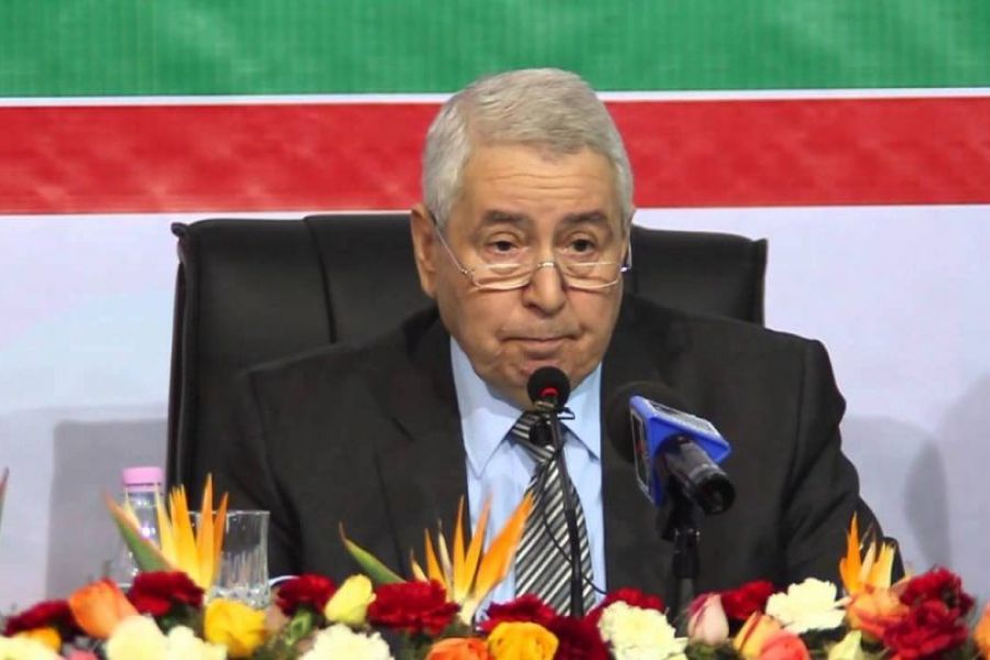 برلمان الجزائر يعين عبد القادر بن صالح رئيساً مؤقتاً