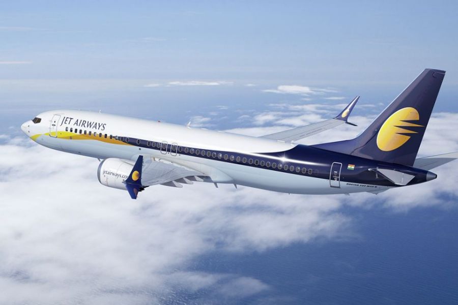 India's aviation minister eyes talks over grounding of Jet Airways planes